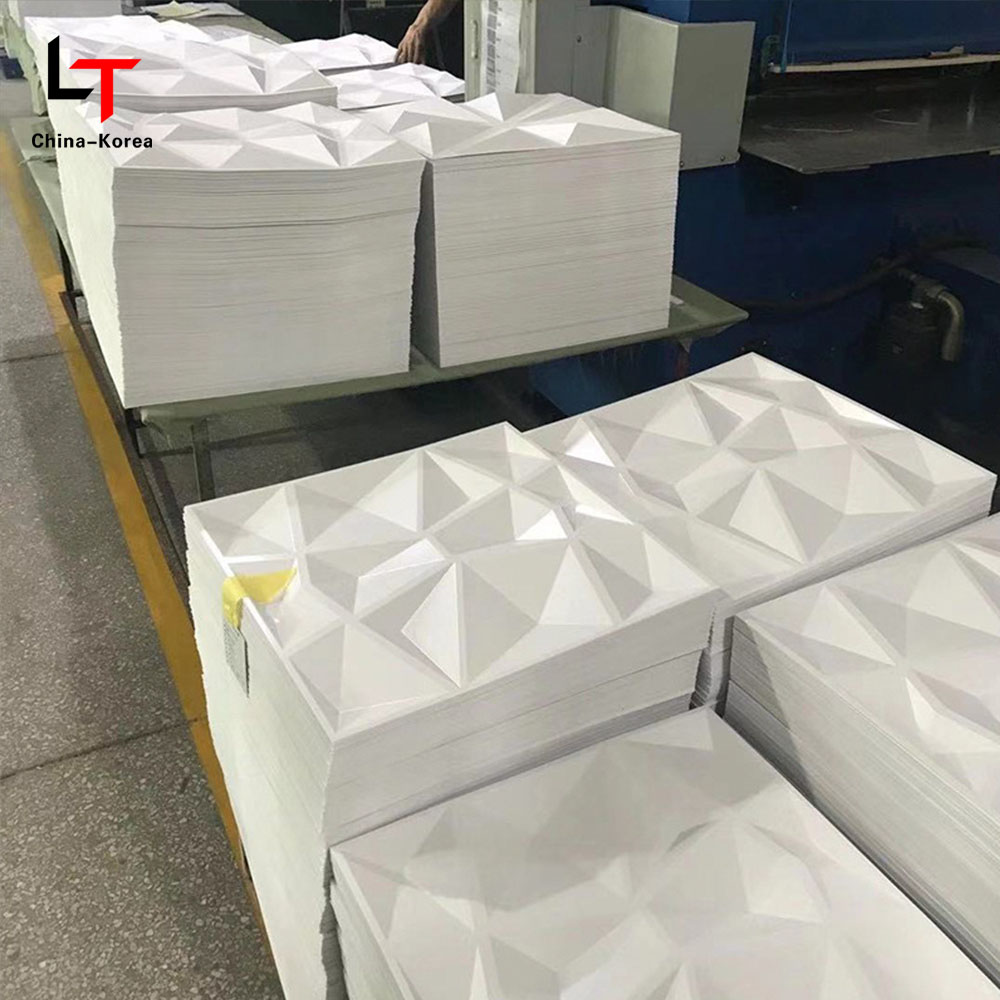 Modern 3D PVC falpanel/matrica belső vízálló matt fekete gyémánt forma nappali hálószoba fali dekorációhoz vízálló