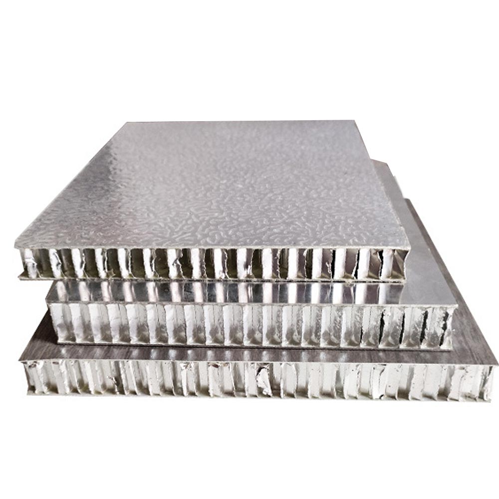 Hogyan befolyásolja a méhsejt szerkezet az alumínium méhsejt-pvc falpanel szilárdságát?