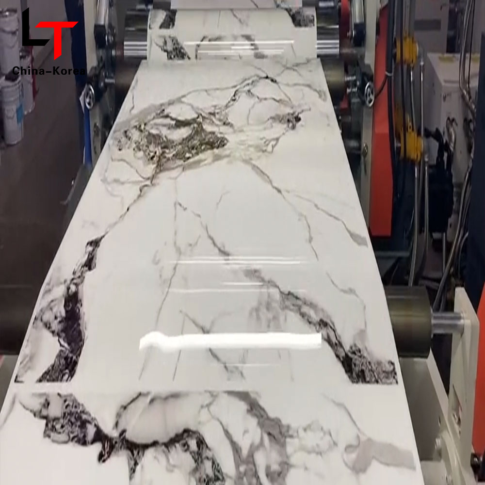 Fémes márvány arany PVC fólia hőátadó dekorfólia melegbélyegző tekercs vákuumpréselő fólia gyártó arany lamináláshoz